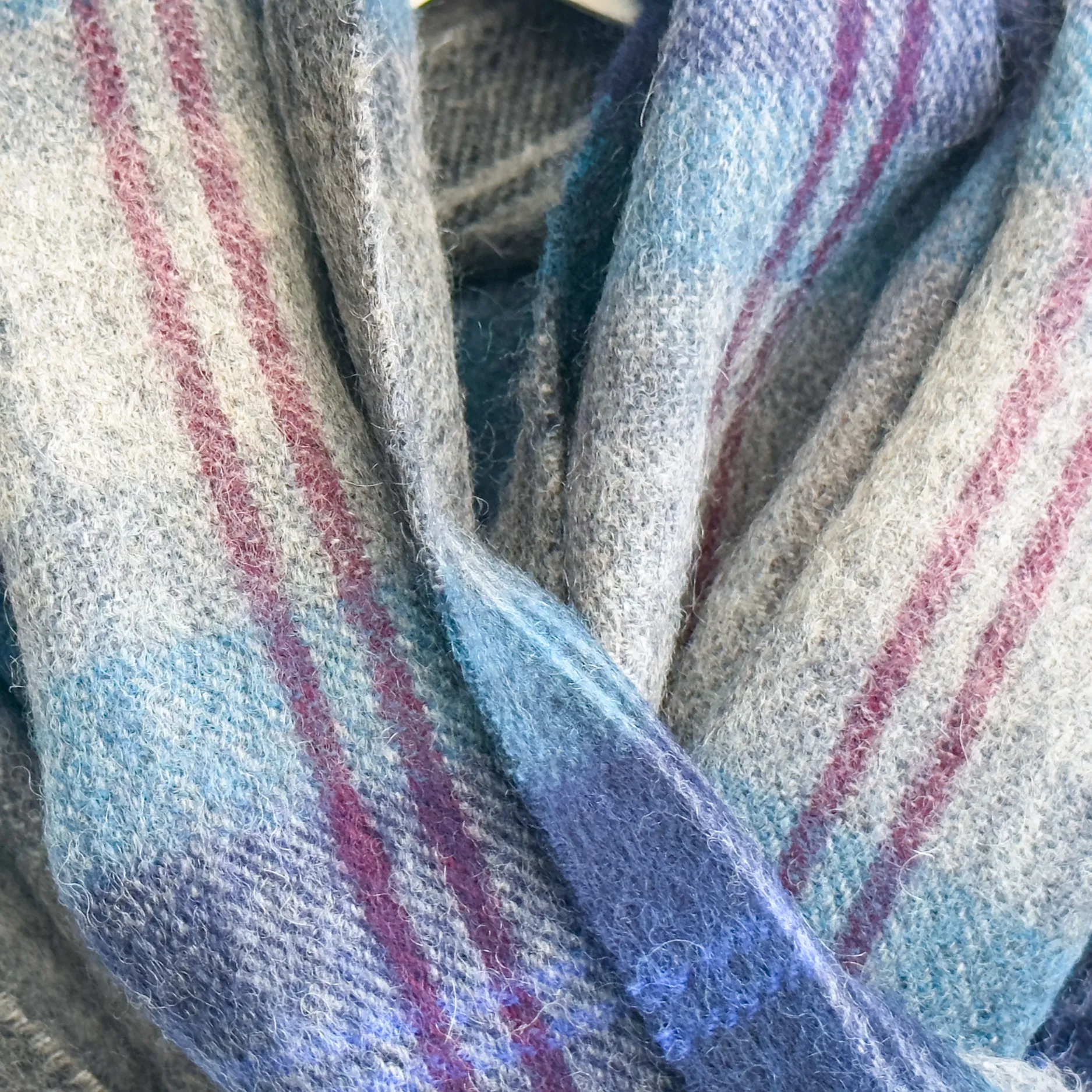 100% Lambswool Scarves