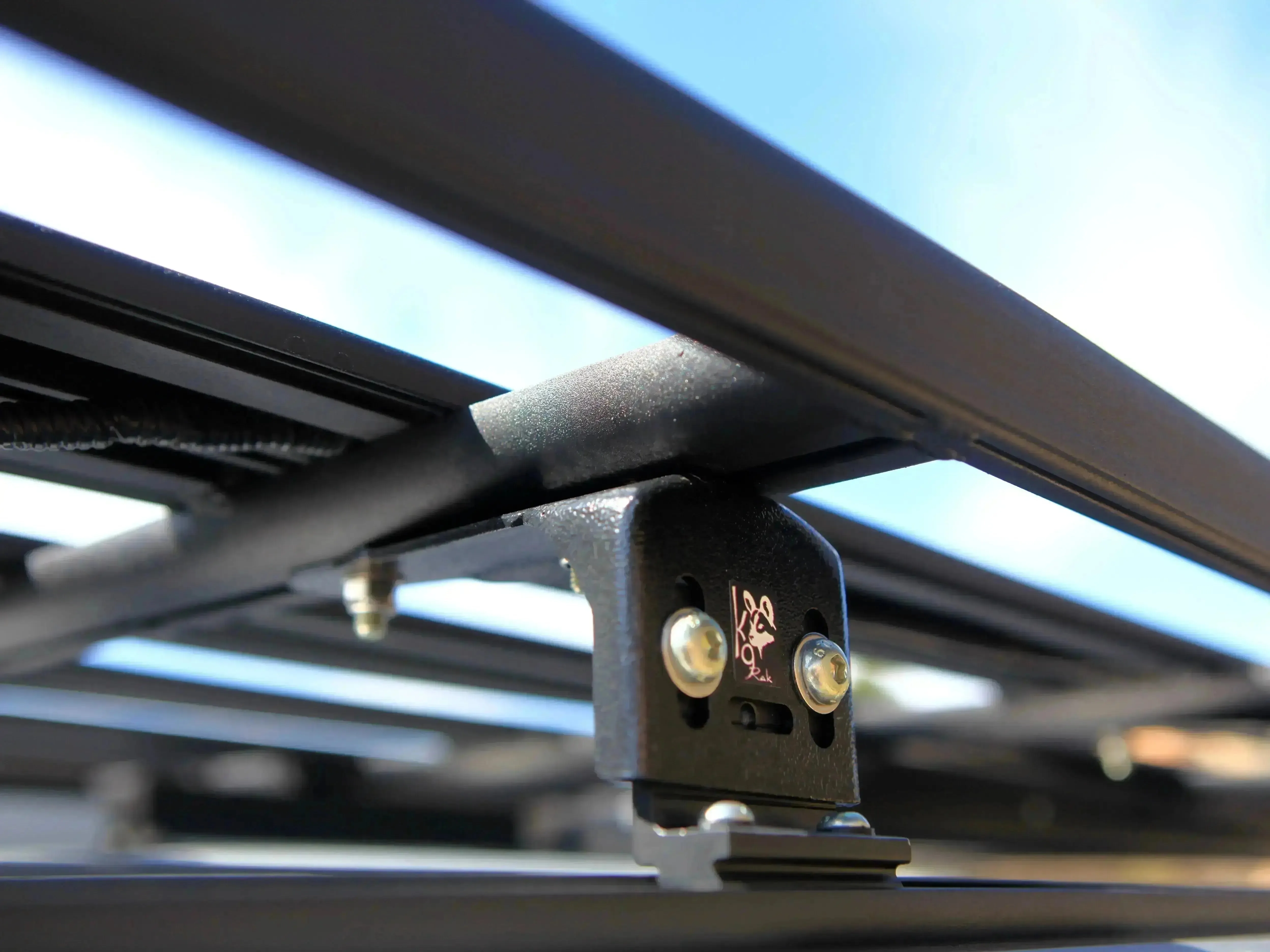 100 Series K9 Roof Racks Expedition Quality