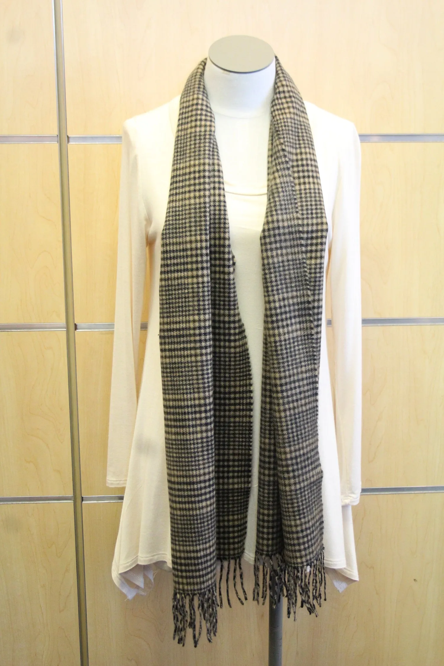 ADO | Cashmere Wrap Scarf Black & Tan