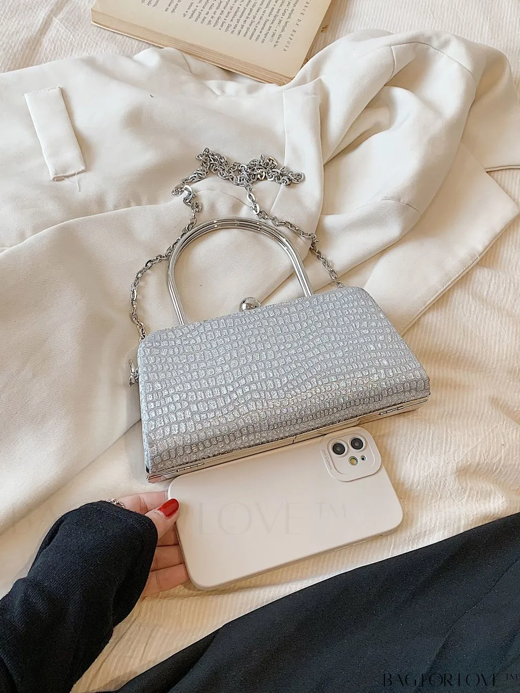 BagForLove - Chic and Versatile Crocodile Pattern Handbag for Stylish Women