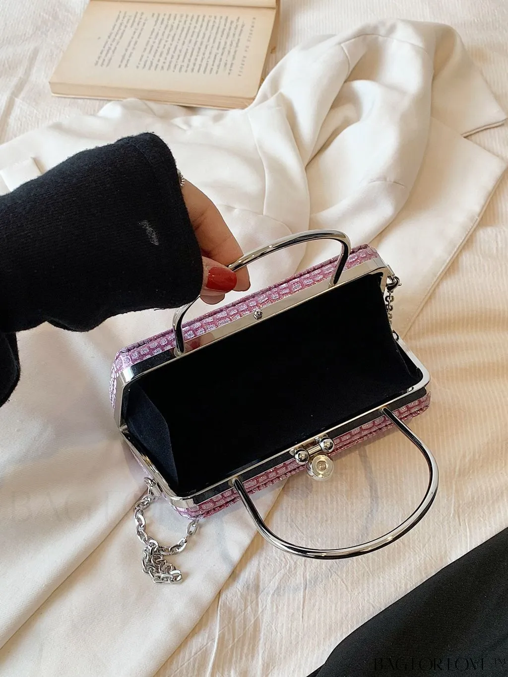 BagForLove - Chic and Versatile Crocodile Pattern Handbag for Stylish Women