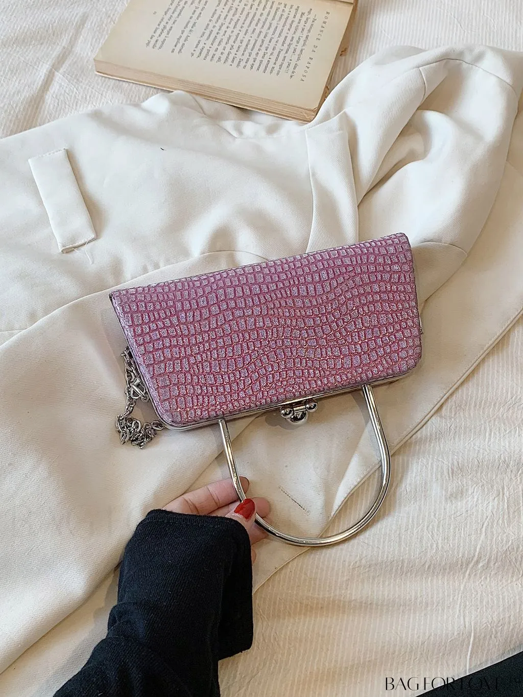 BagForLove - Chic and Versatile Crocodile Pattern Handbag for Stylish Women
