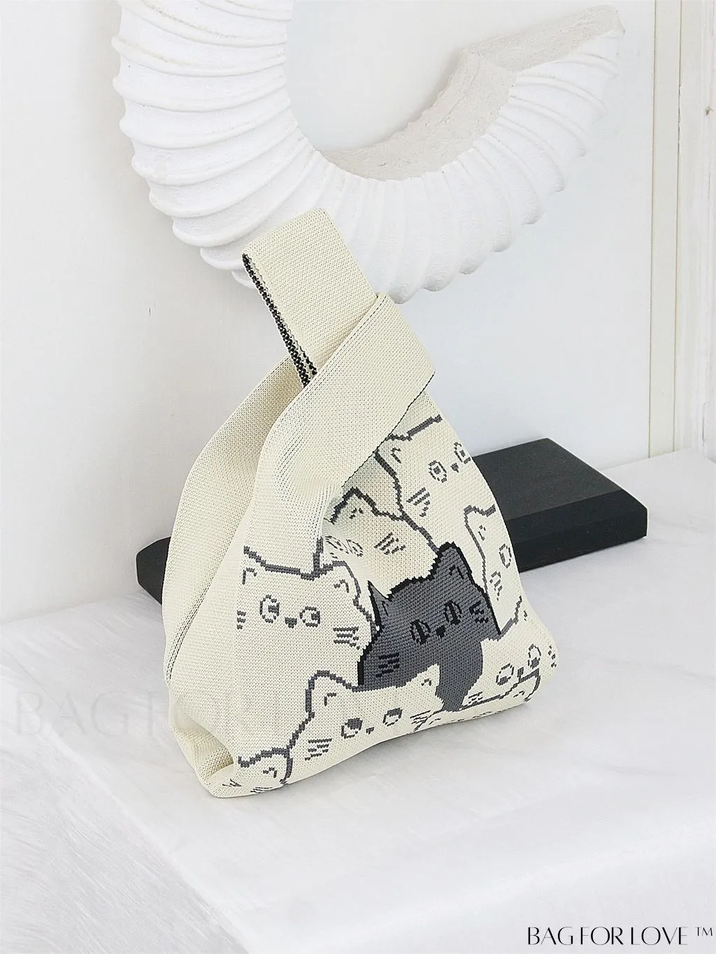 BagForLove - Chic Crochet Tote Bag with Cat & Butterfly Pattern - Perfect for Vacation