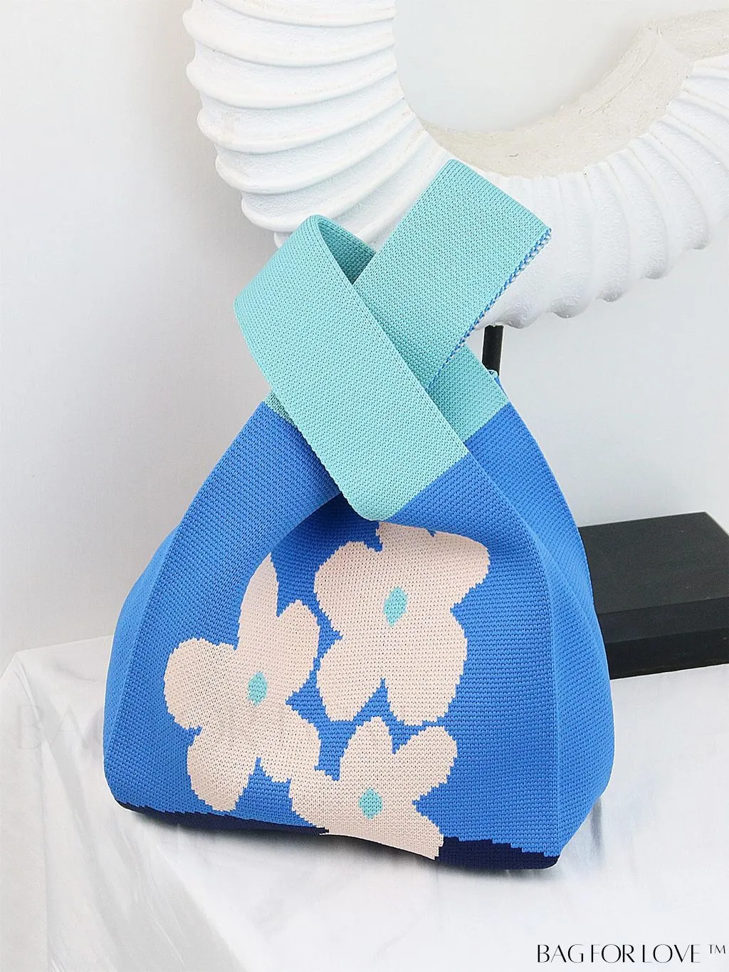 BagForLove - Chic Crochet Tote Bag with Cat & Butterfly Pattern - Perfect for Vacation