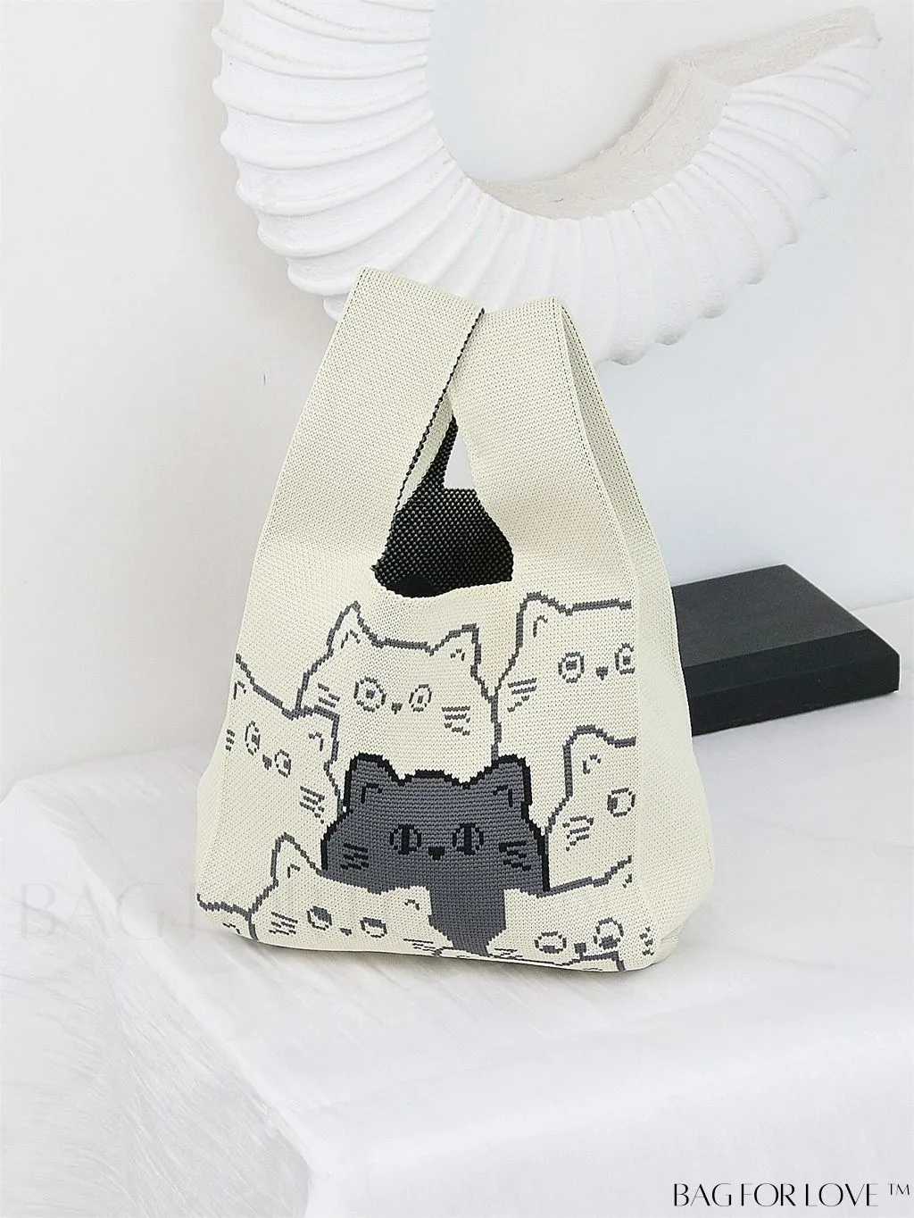 BagForLove - Chic Crochet Tote Bag with Cat & Butterfly Pattern - Perfect for Vacation