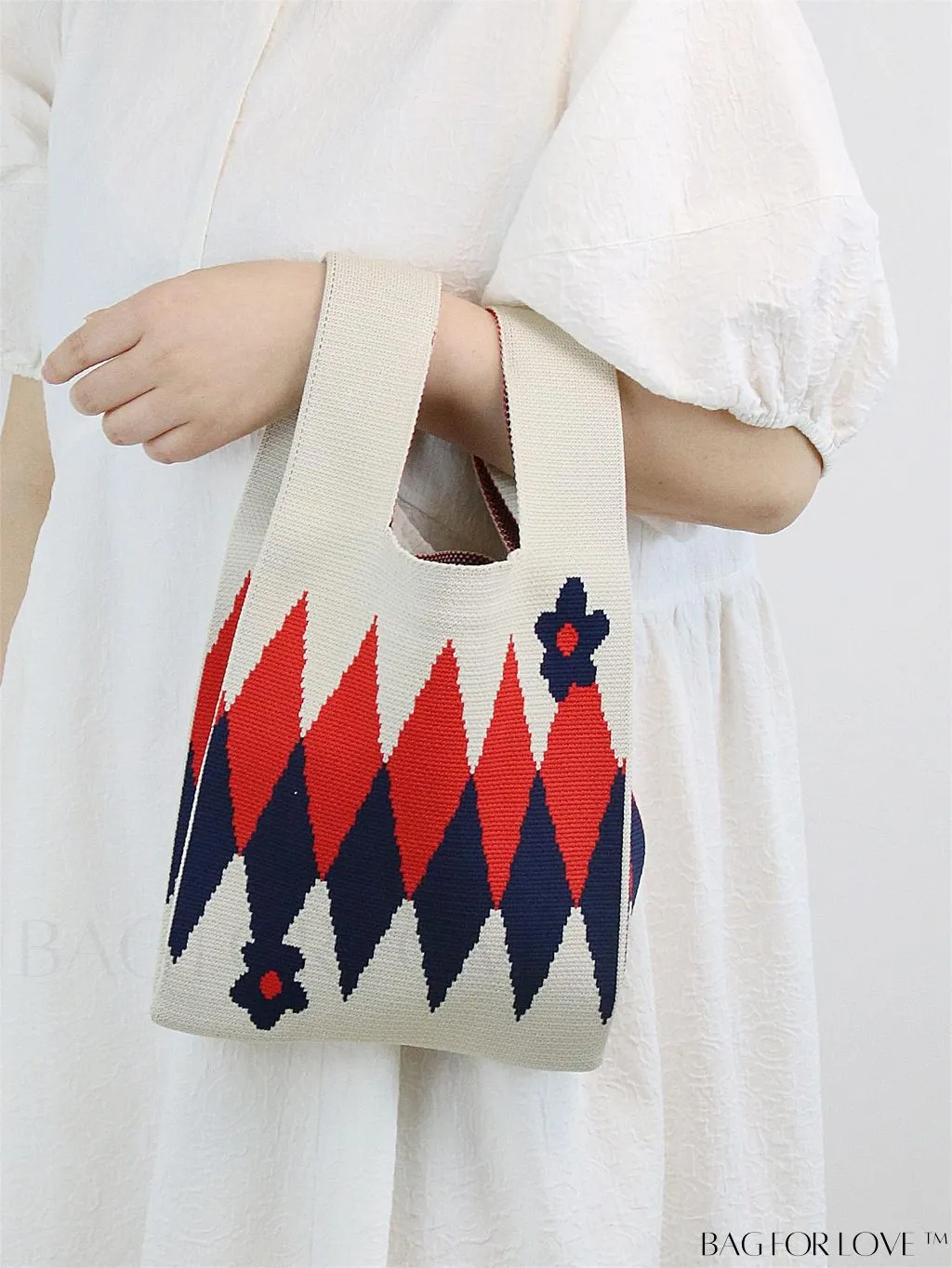 BagForLove - Chic Crochet Tote Bag with Cat & Butterfly Pattern - Perfect for Vacation
