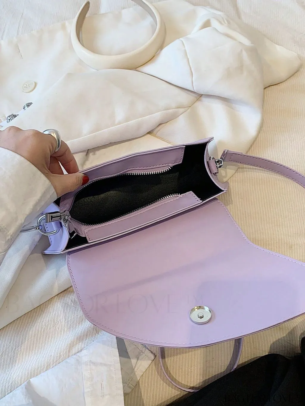BagForLove - Chic Flap-Top Handle Novelty Bag: The Essence of Minimalist Style