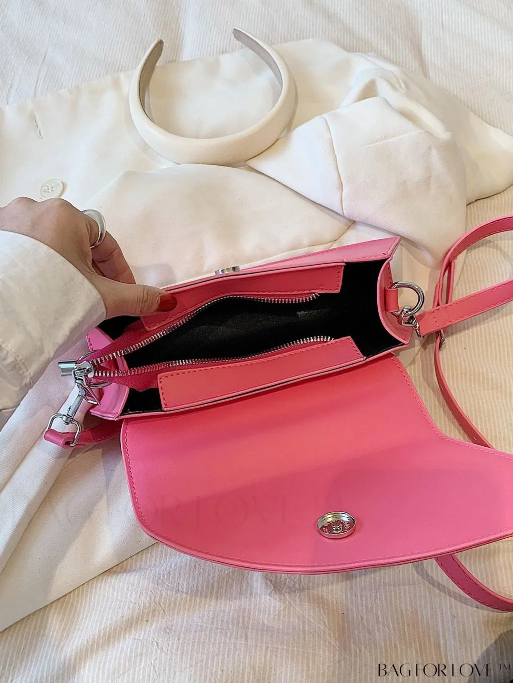 BagForLove - Chic Flap-Top Handle Novelty Bag: The Essence of Minimalist Style