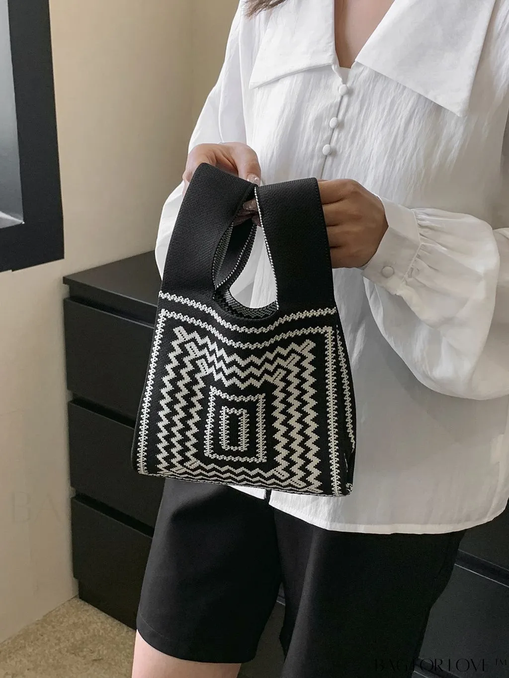 BagForLove - Chic Geometric Crochet Bag: Stylish Top Handle for Everyday Elegance