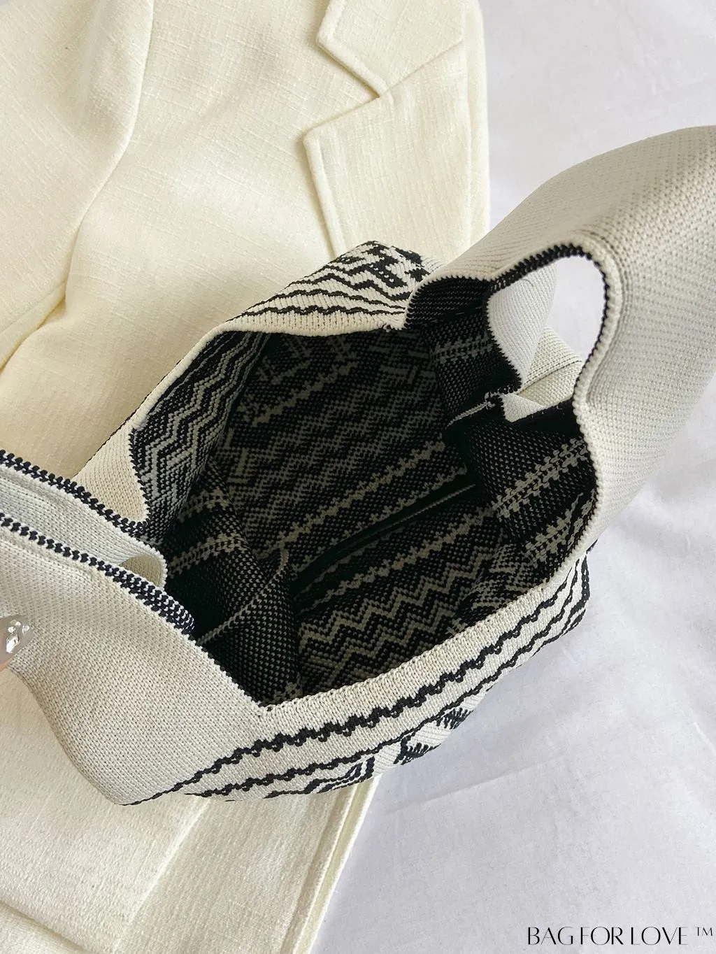 BagForLove - Chic Geometric Crochet Bag: Stylish Top Handle for Everyday Elegance