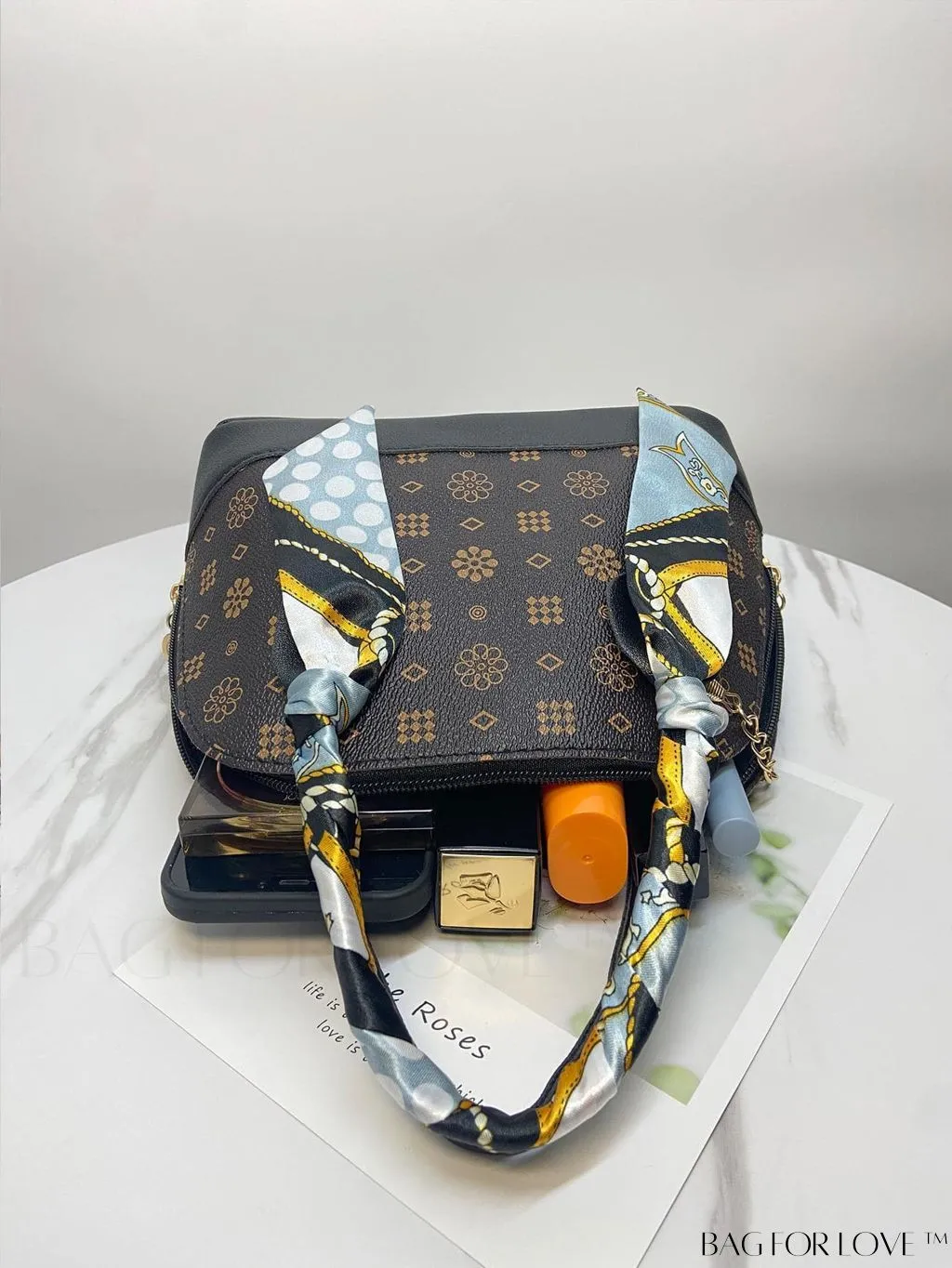 BagForLove - Chic Geometric Dome Bag with Double Handles, Chain Zipper, and Stylish PU Material