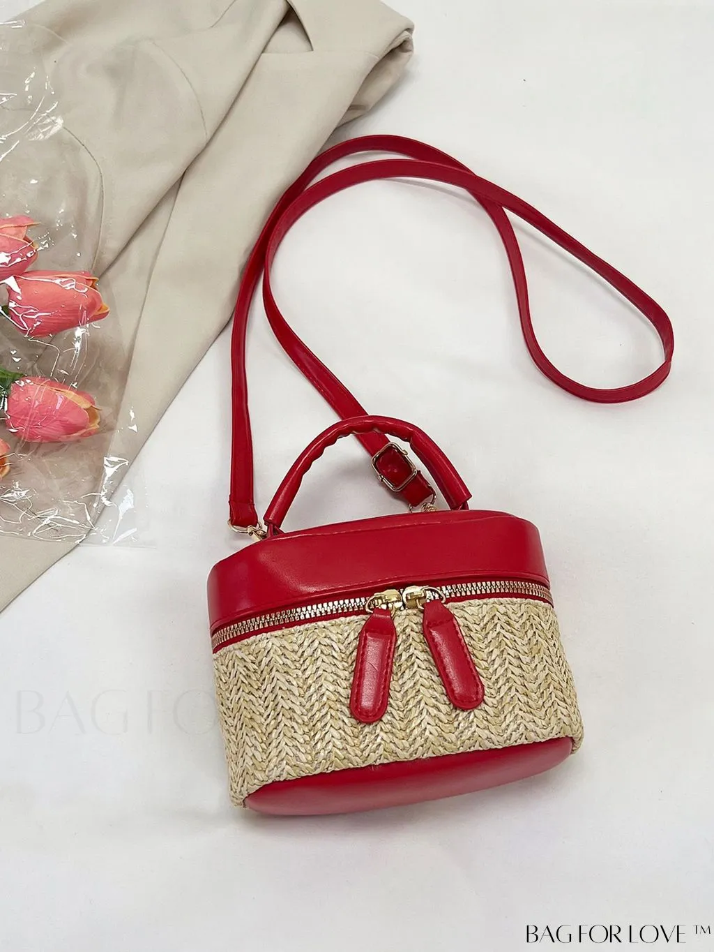 BagForLove - Chic Mini Straw Handbag with Contrast Color Design