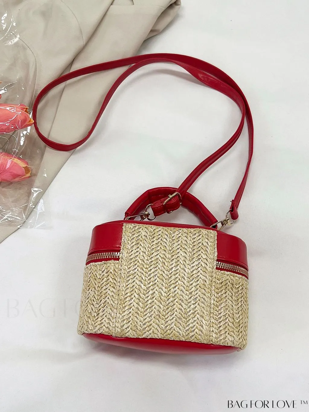 BagForLove - Chic Mini Straw Handbag with Contrast Color Design