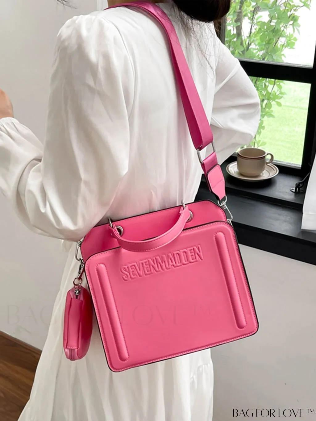BagForLove - Chic Womens Printed Letter Tote: Versatile Shoulder & Crossbody Bag