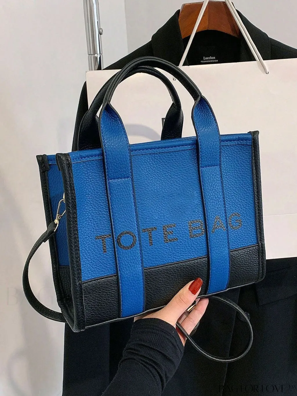 BagForLove - Stylish Litchi Embossed Square Bag with Double Handles and Zipper Closure