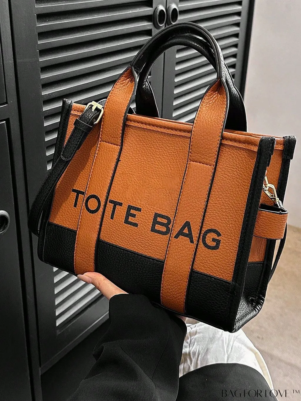 BagForLove - Stylish Litchi Embossed Square Bag with Double Handles and Zipper Closure
