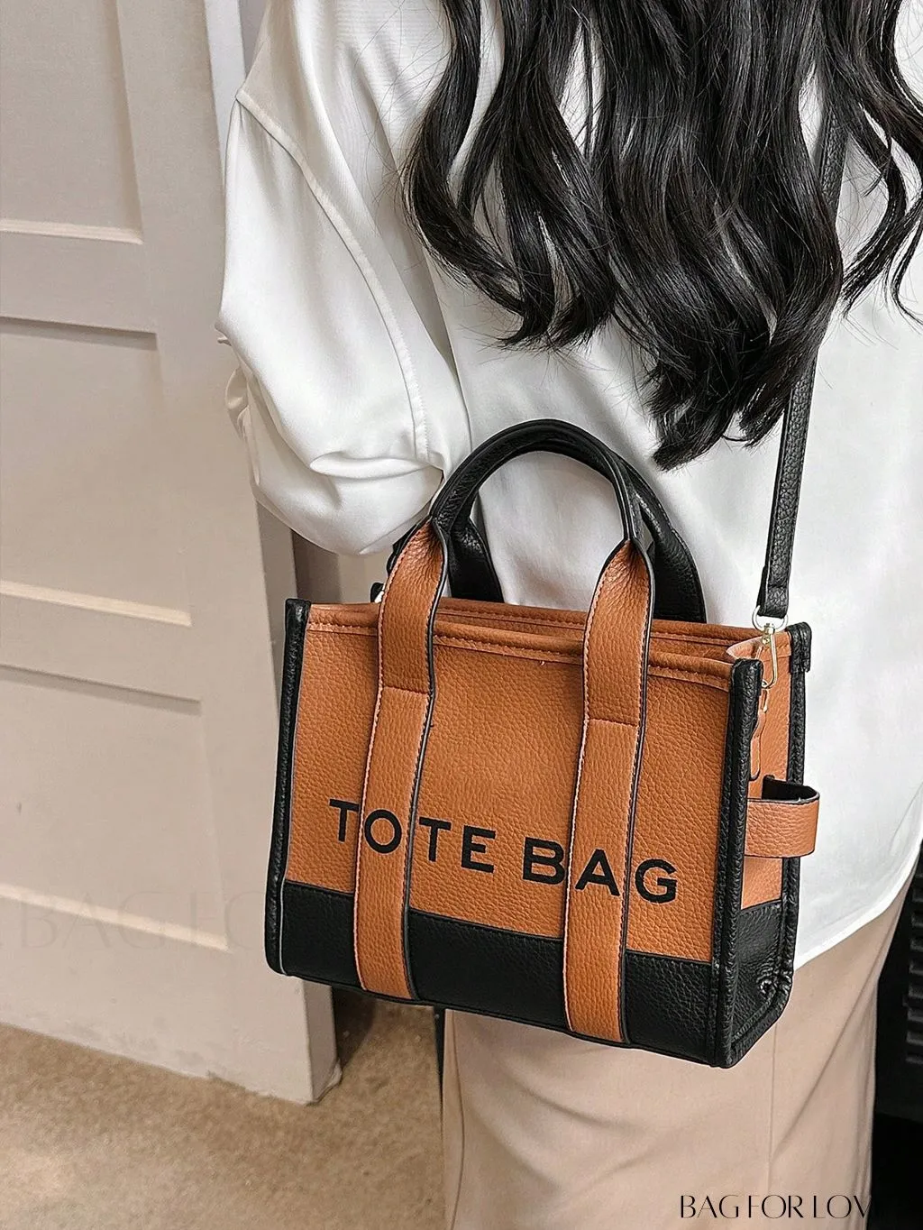 BagForLove - Stylish Litchi Embossed Square Bag with Double Handles and Zipper Closure