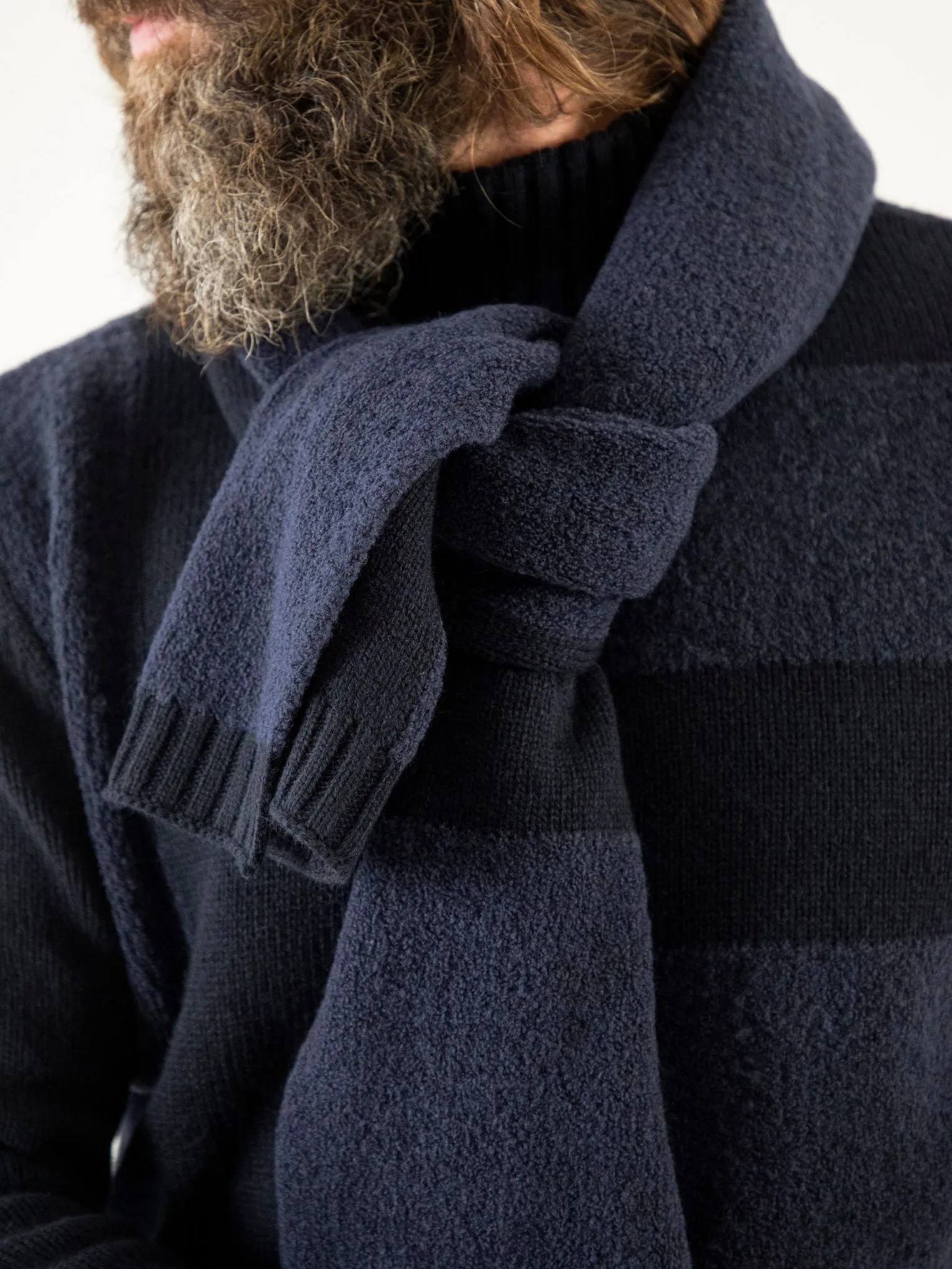 BOUCLÉ SCARF