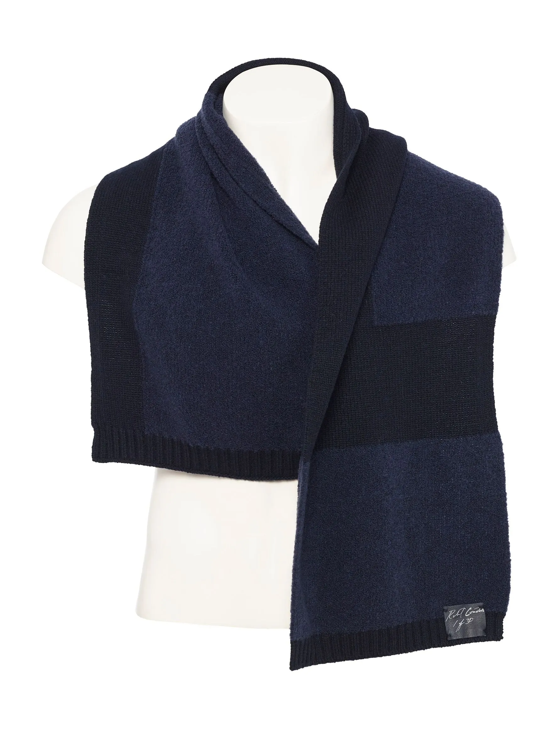 BOUCLÉ SCARF