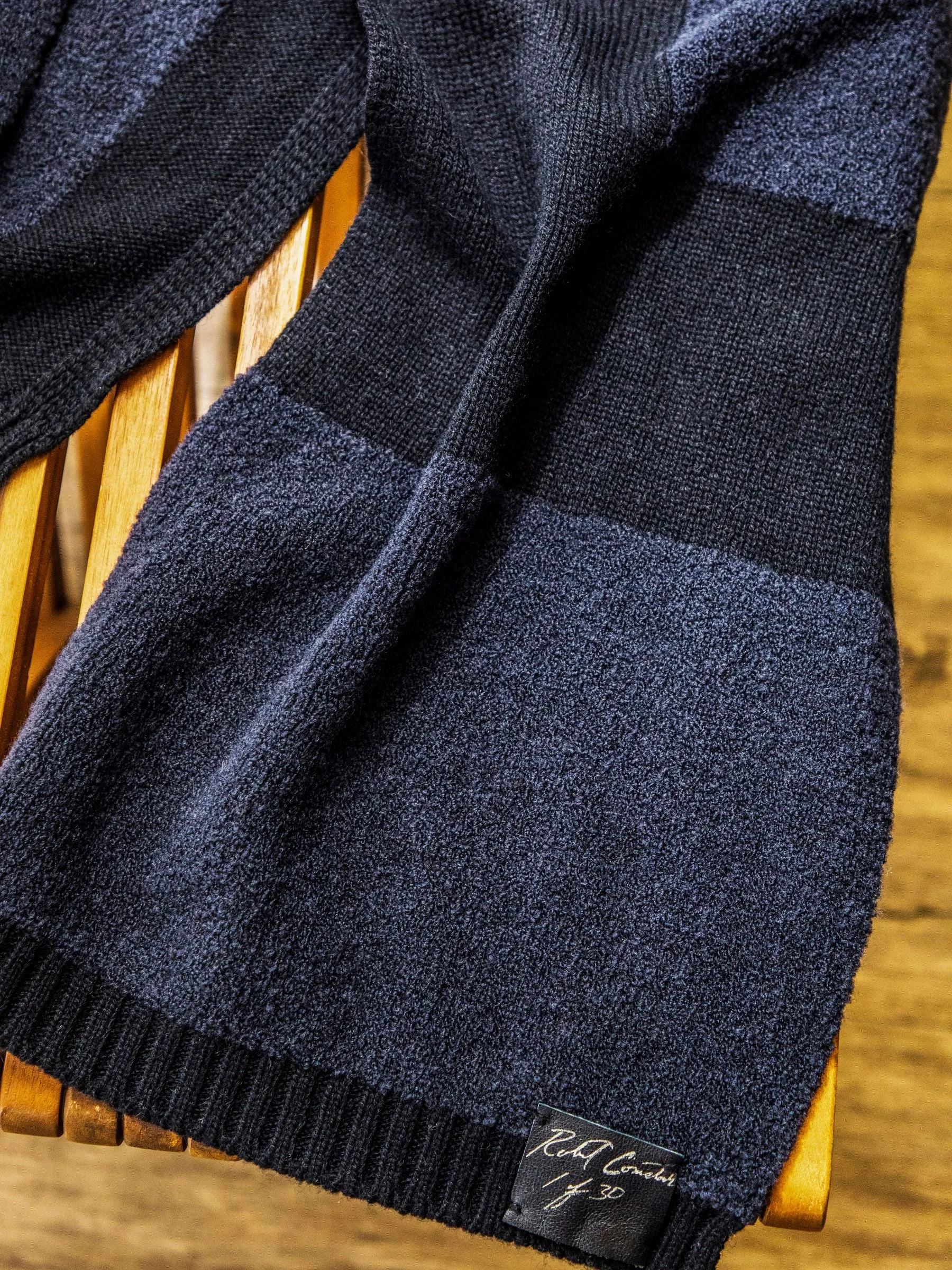 BOUCLÉ SCARF