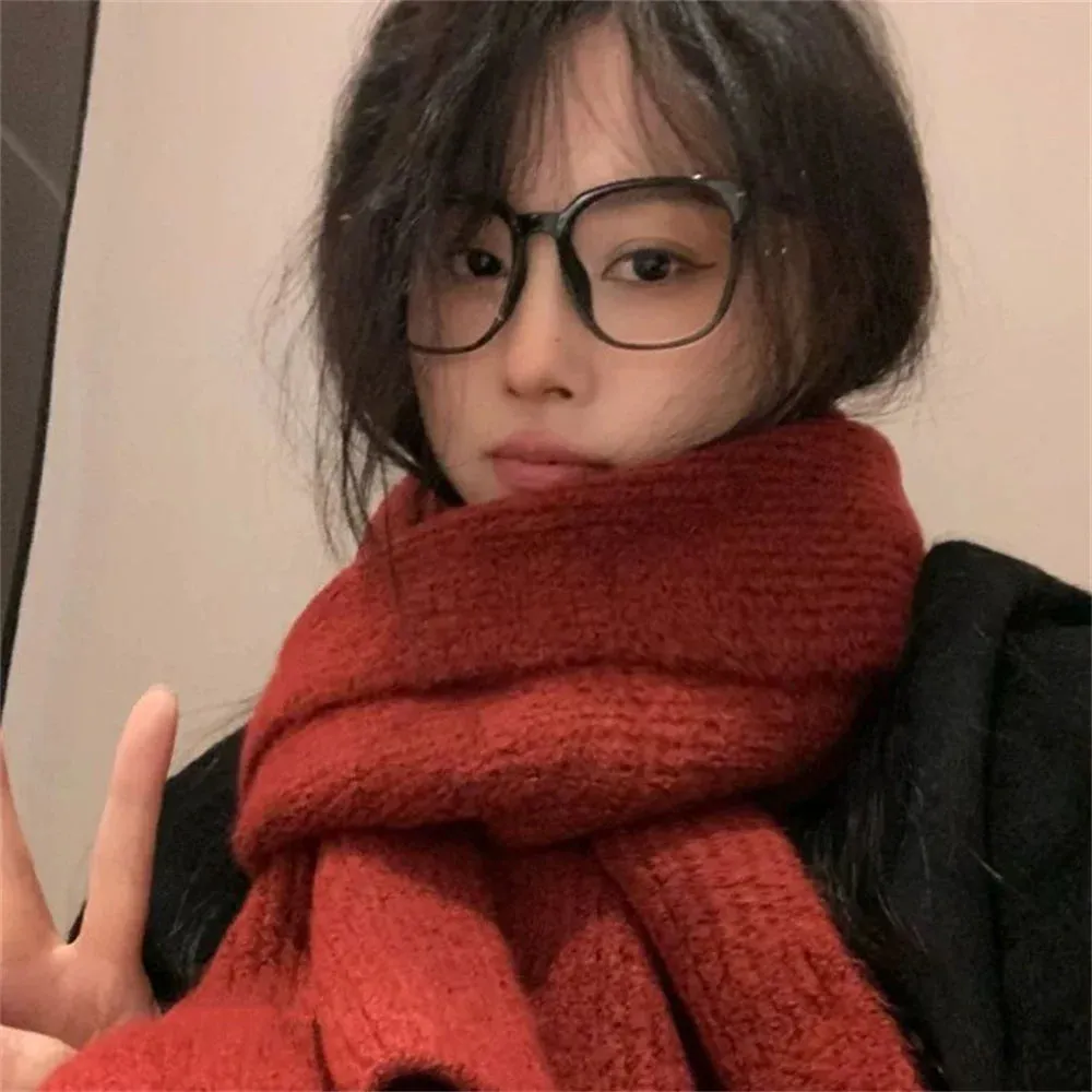 Cashmere Wool Blend Scarf | Fashionable & Breathable Women's Muffler | EnigmaParis