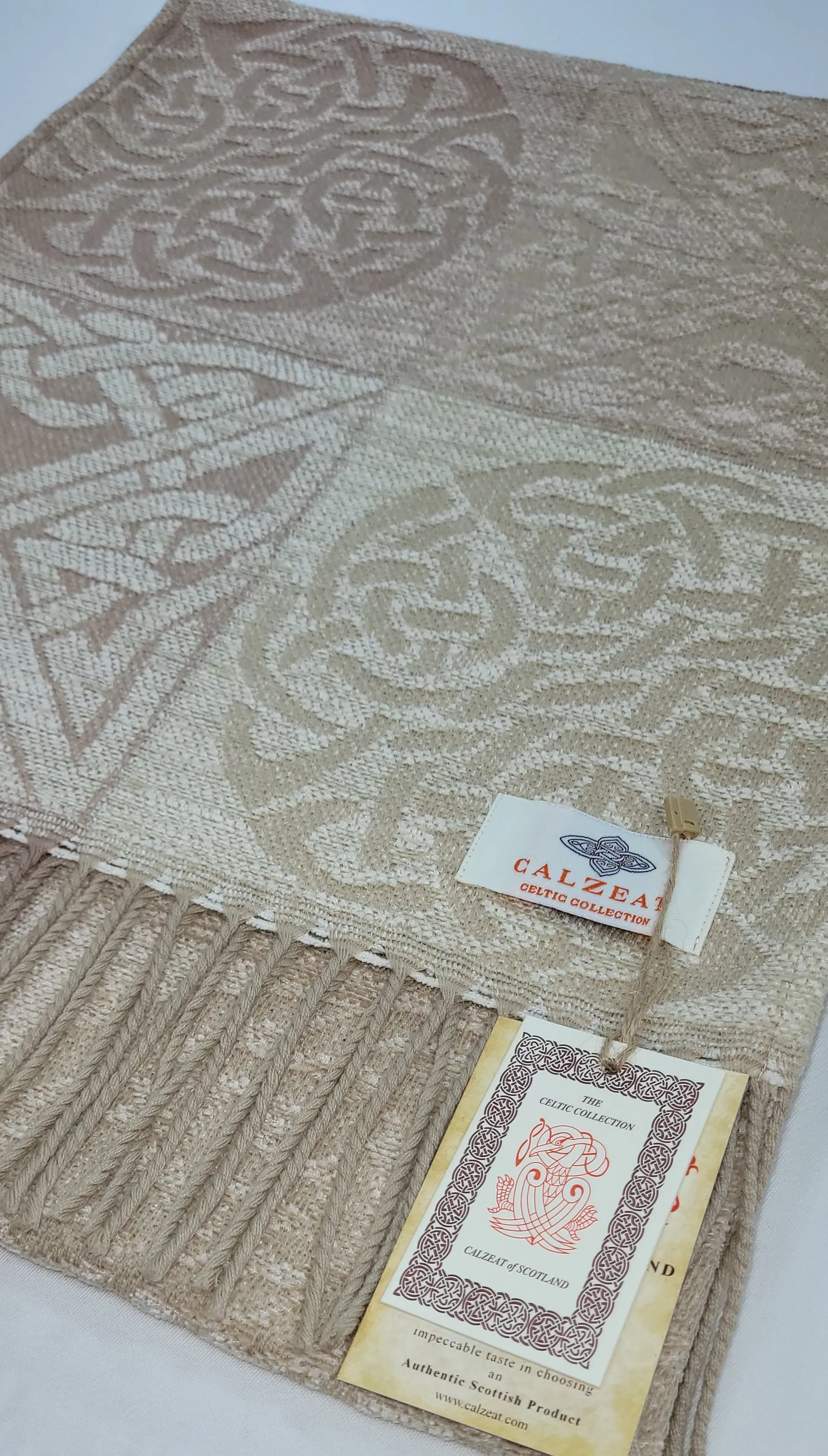 Celtic Knot Linen Scarf