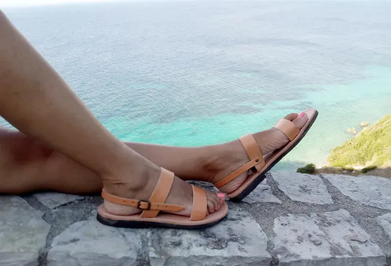 Classic strappy summer sandals