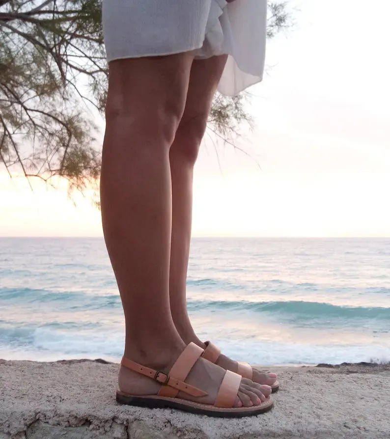 Classic strappy summer sandals