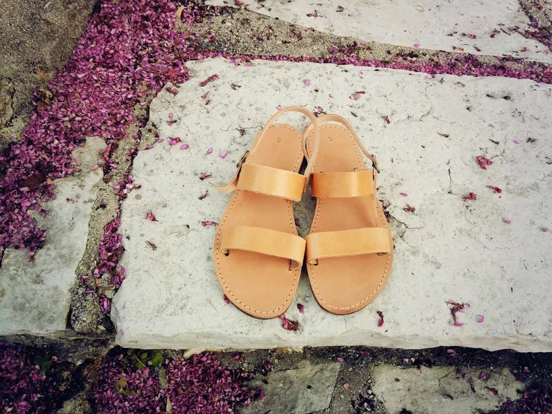 Classic strappy summer sandals