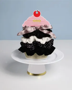 Cookies and Cream - Scrunchie Cakes