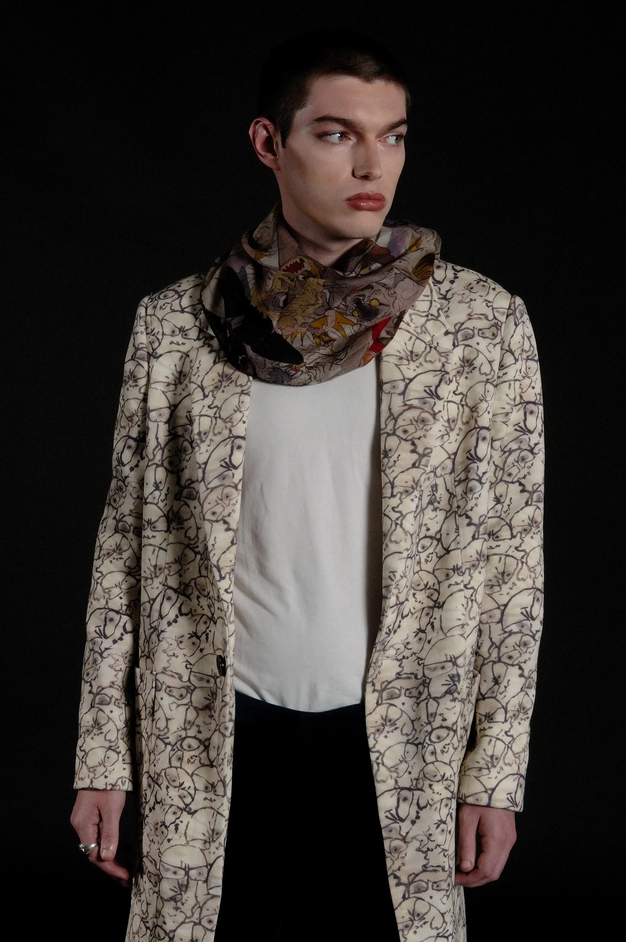 CREATURE COMFORTS scarf
