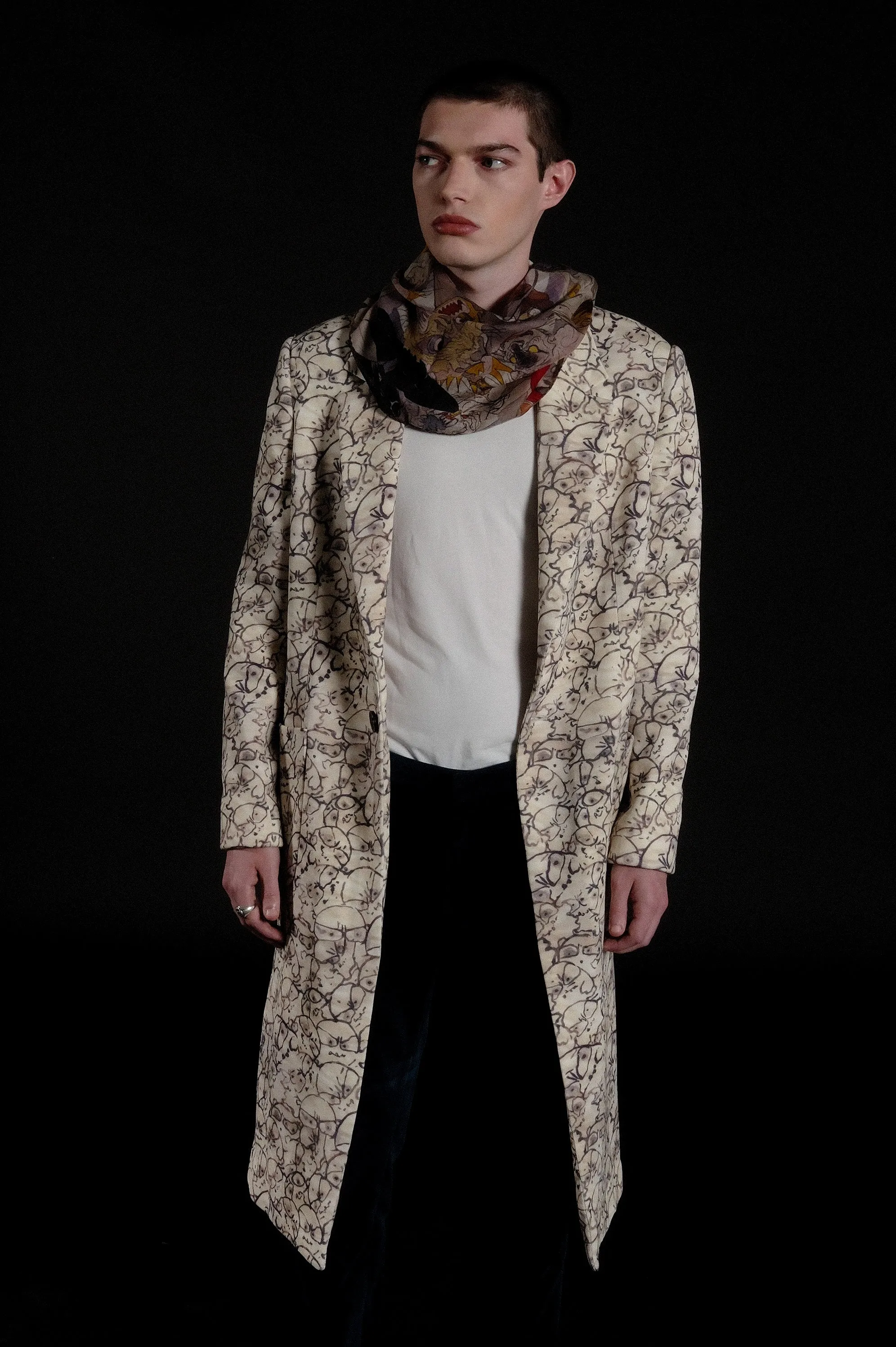 CREATURE COMFORTS scarf