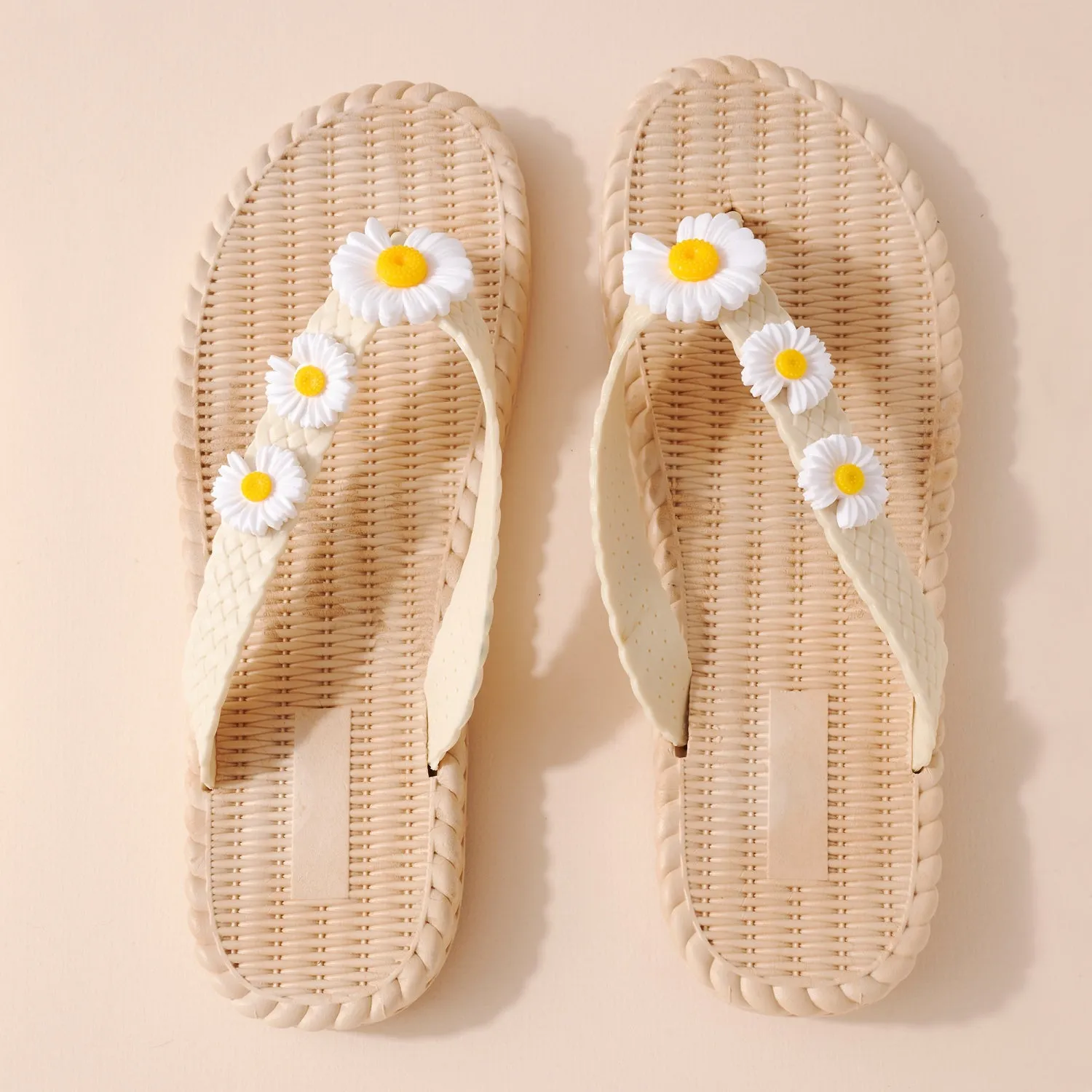 Daisy Charm Rubber Flip Flops