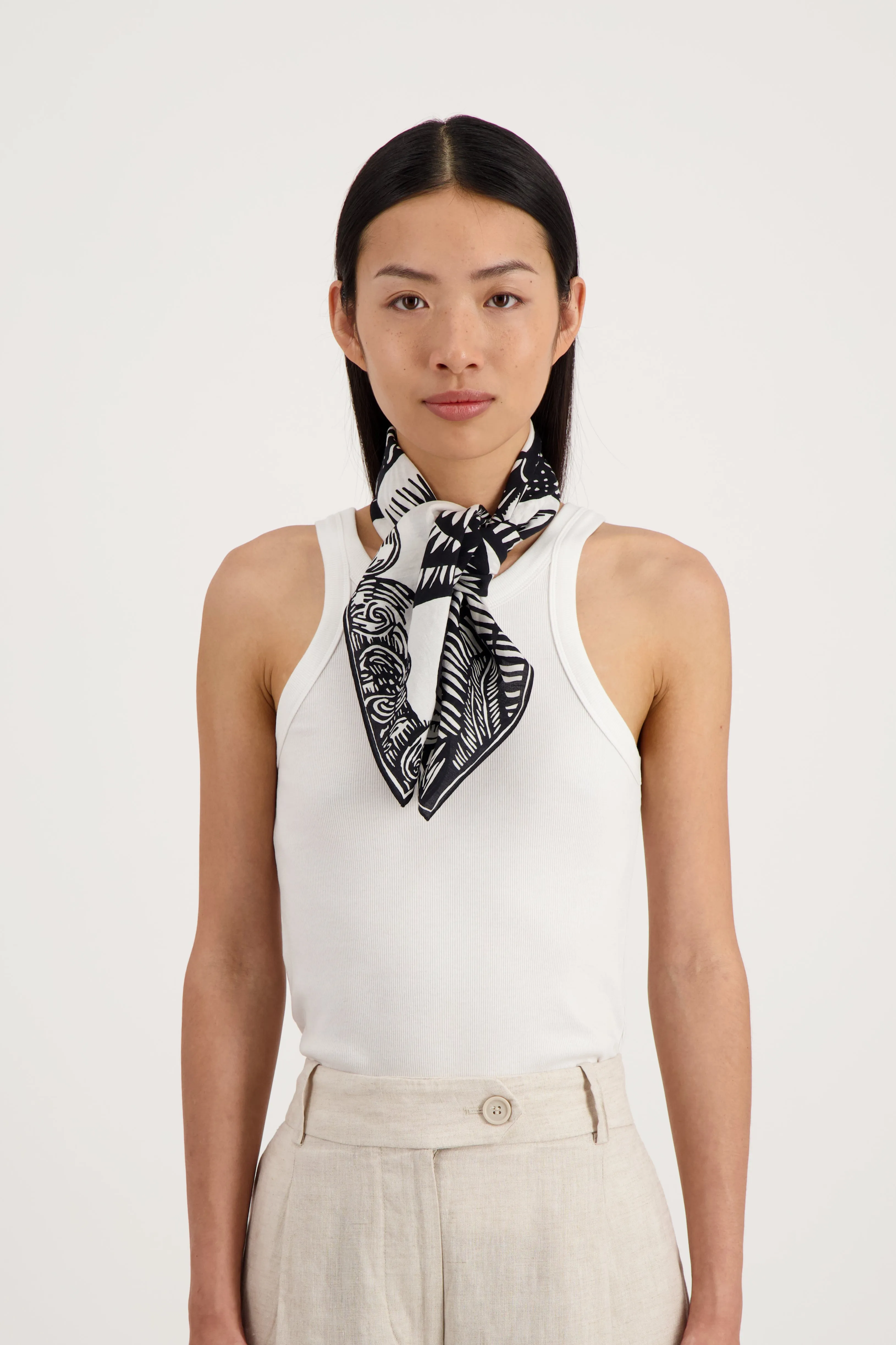 Dufy Square Scarf in Black
