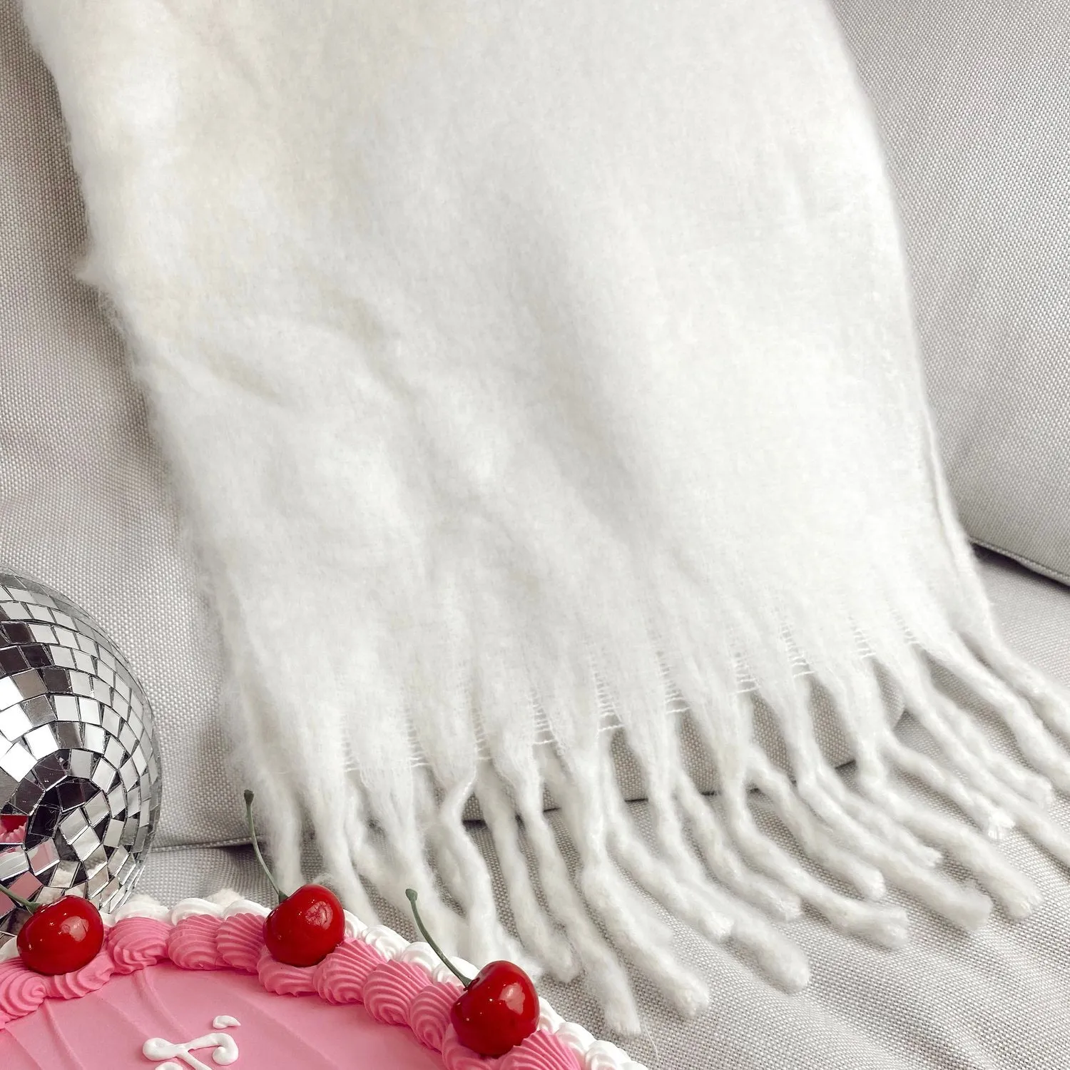 Edith White Oversized Cashmere Scarf