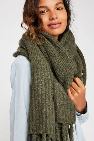 FREE PEOPLE BLANKET SCARF