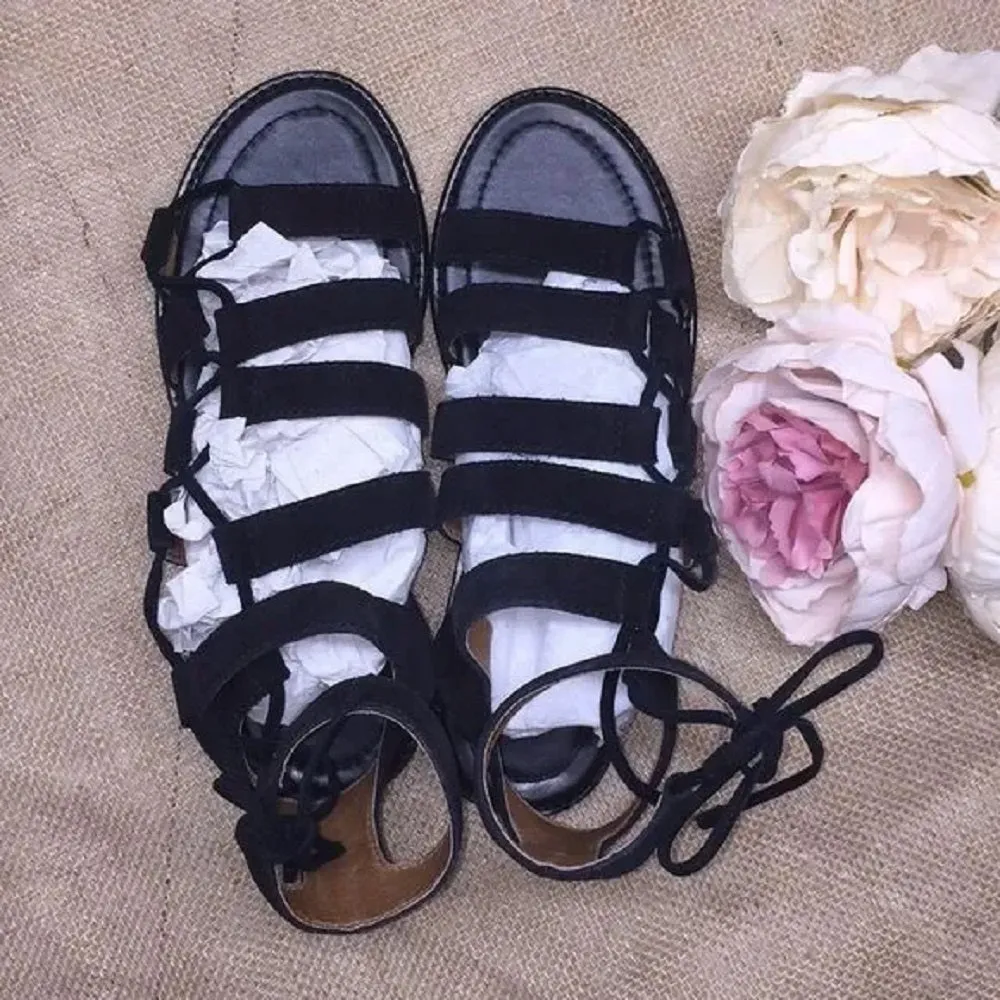 Frye Black Lace Up Gladiator Sandals-5.5M