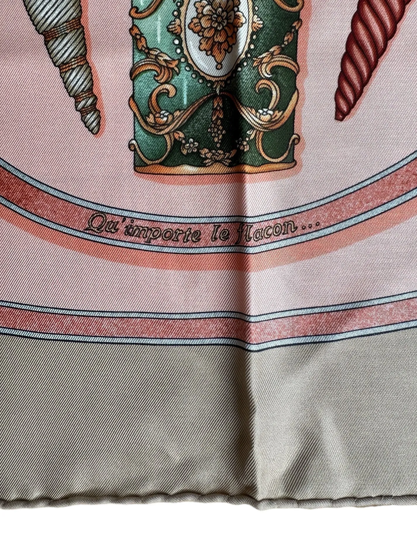 Hermes Biege Qu'importe Le Flacon Scarf 90cm Silk Scarf