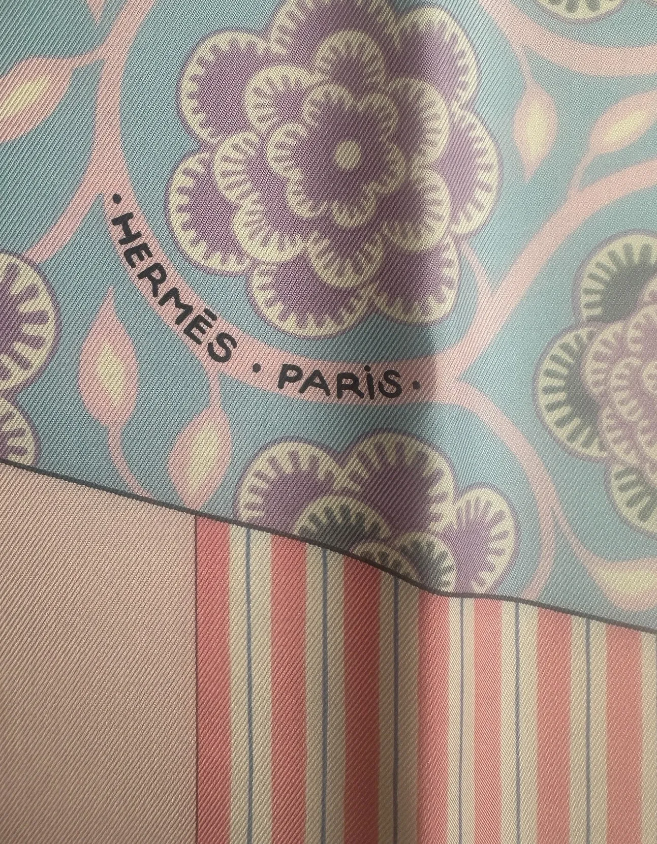 Hermes NEW L'Art du Sarasa 90cm Silk Scarf