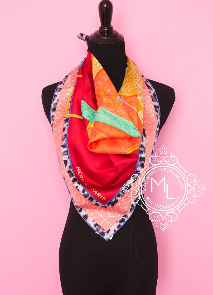 Hermes Peach Twill Silk 90 cm Selle d'Officier en Grande Tenue Scarf