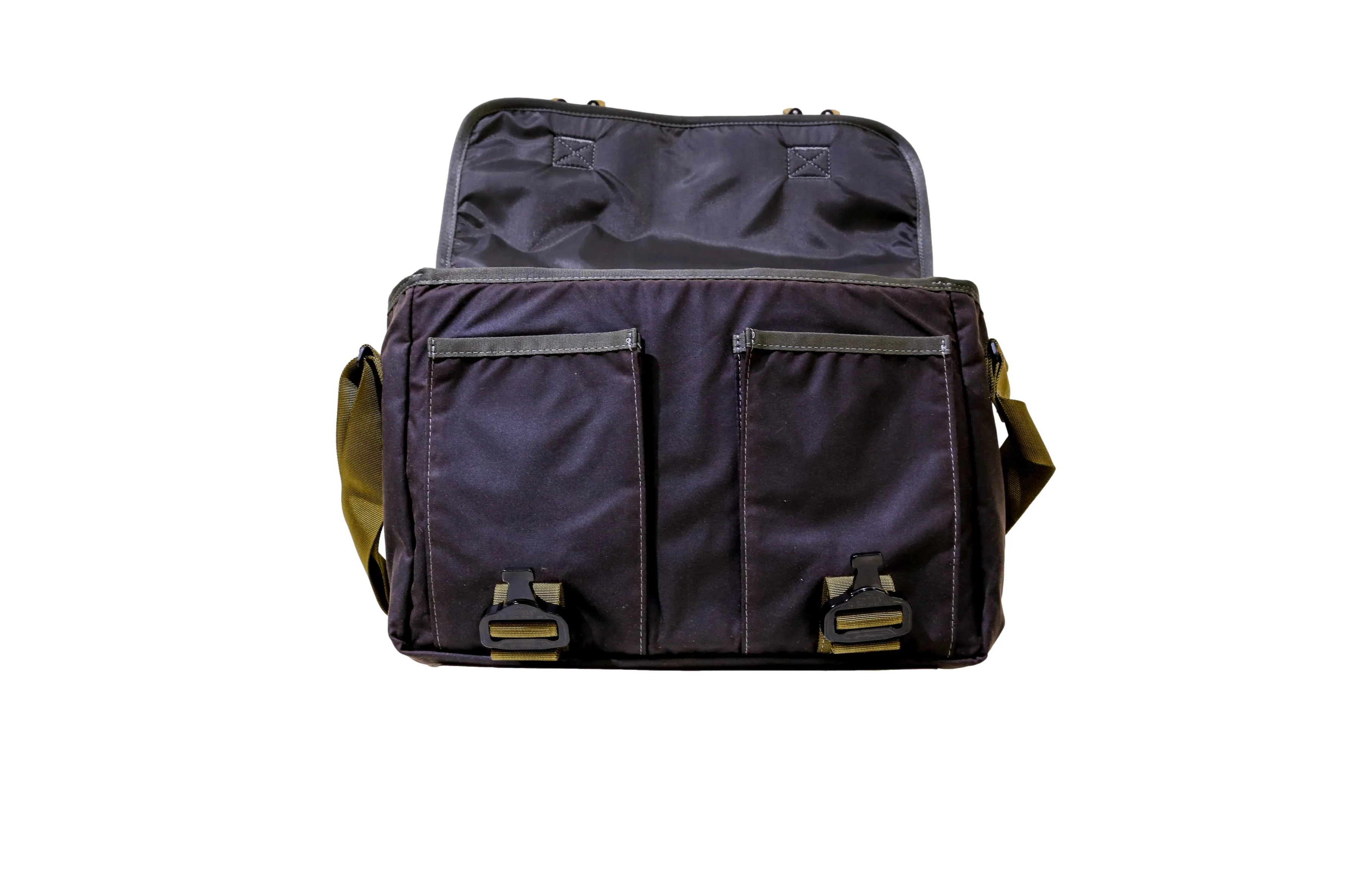 Hitchhikers Satchel