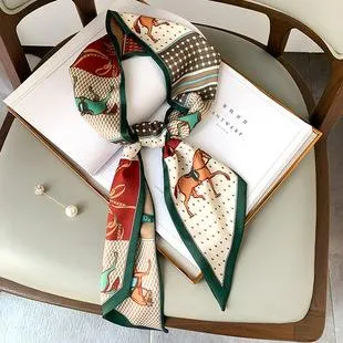 Korean Style New Contrast Color Warm Scarf Fashionable Western Style Gift Giving Long Shawl Women's Silk Blended Scarf