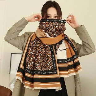 Korean Style New Contrast Color Warm Scarf Fashionable Western Style Gift Giving Long Shawl Women's Silk Blended Scarf