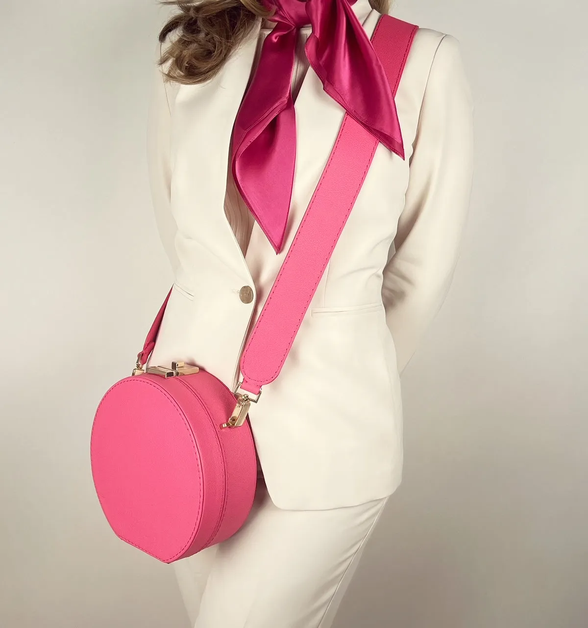 LE CHAPEAUX