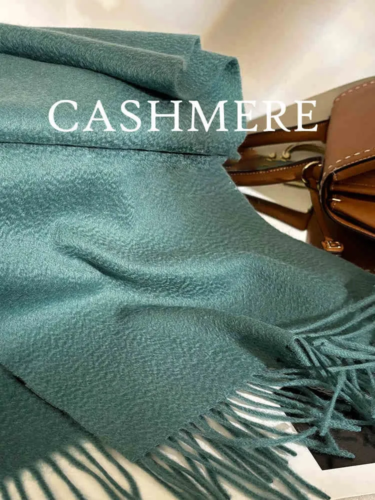 Lightweight Cashmere Scarf for Women - Fashionable Plaid Design, 180cm Length, Perfect for Winter Outdoors
