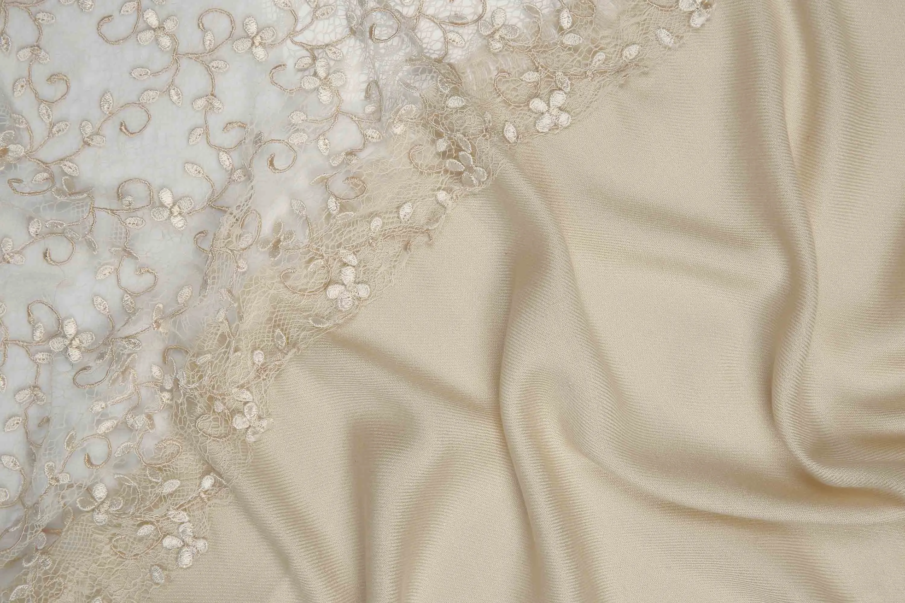 Limited Edition Cashmere Blend Scarf - Beige with Italian Lace