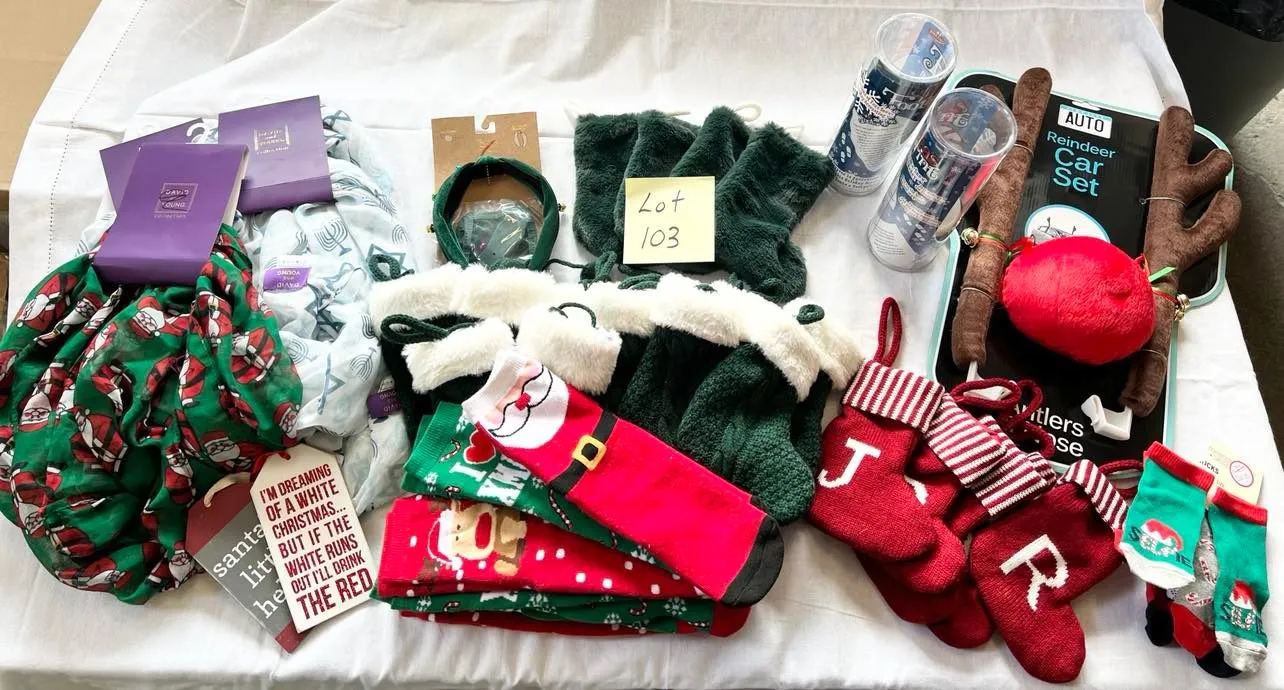 LOT 103- Christmas Lot New! Assorted items Mostly from Nordstroms 39  Pieces