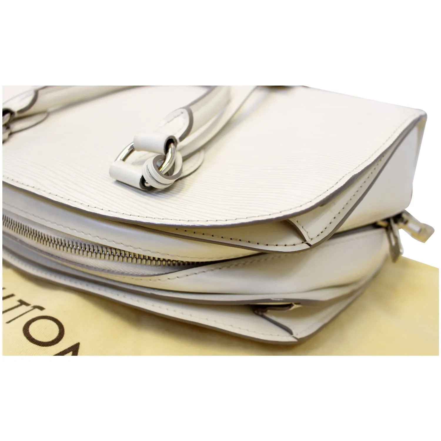 LOUIS VUITTON Pont Neuf PM Epi Leather Satchel Bag Ivory