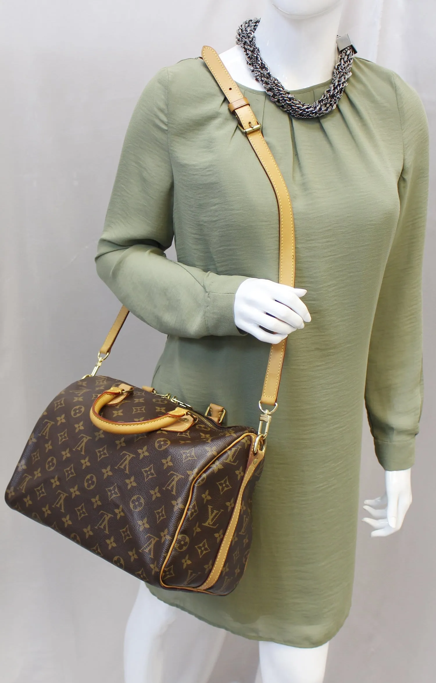 LOUIS VUITTON Speedy 30 Monogram Canvas  Bandouliere Satchel Bag