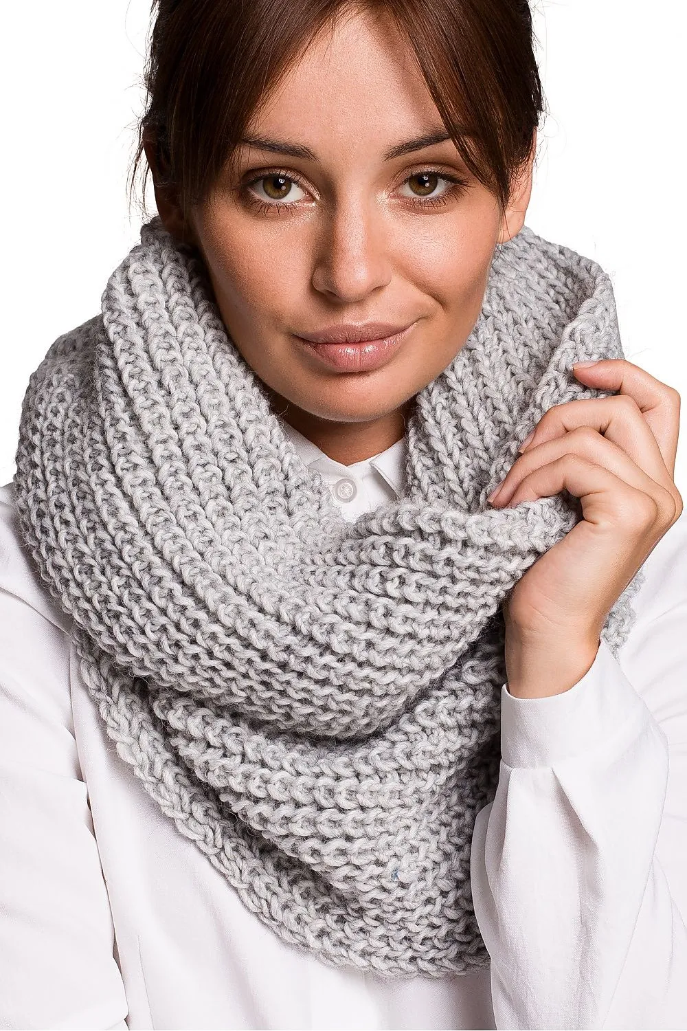 Luxurious Ribbed Knit Infinity Scarf